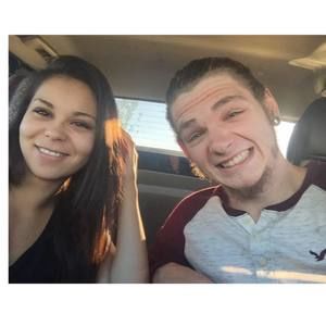 Meet your Posher, Dustin